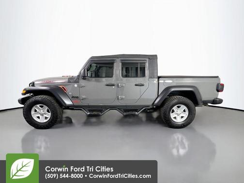 Sting-Gray Clearcoat 2020 Jeep Gladiator Sport