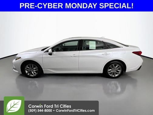 2019 Toyota Avalon XSE