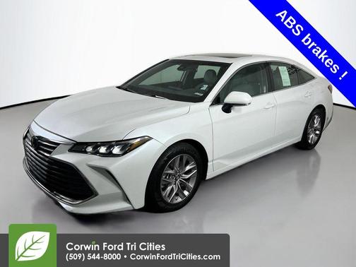 2019 Toyota Avalon XSE