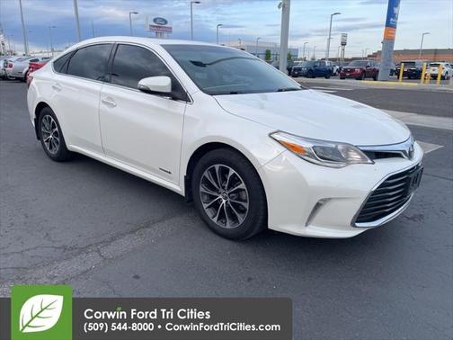 2016 Toyota Avalon Hybrid XLE Plus