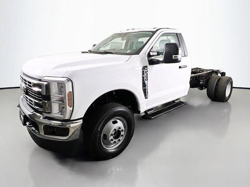 2025 Ford F-350 XL