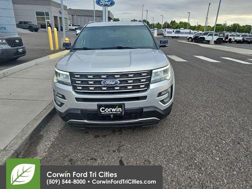Ingot Silver Metallic 2016 Ford Explorer XLT