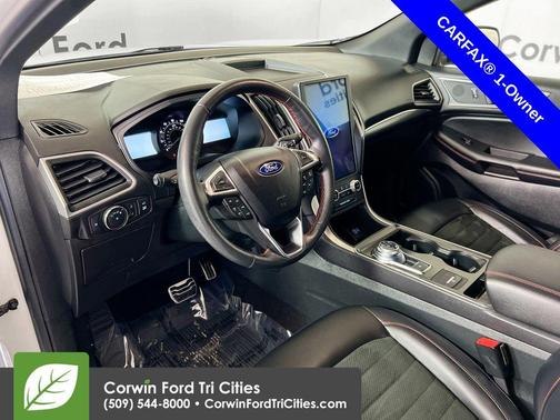 2022 Ford Edge ST Line