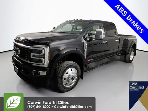 Agate Black Metallic 2025 Ford F-450 Platinum
