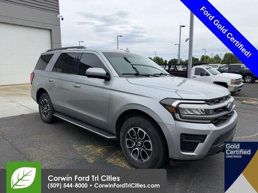 Iconic Silver Metallic 2022 Ford Expedition XLT