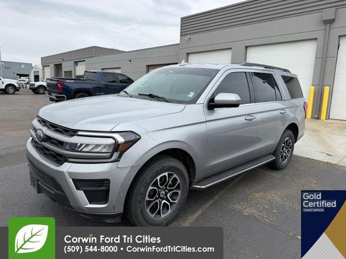Iconic Silver Metallic 2022 Ford Expedition XLT