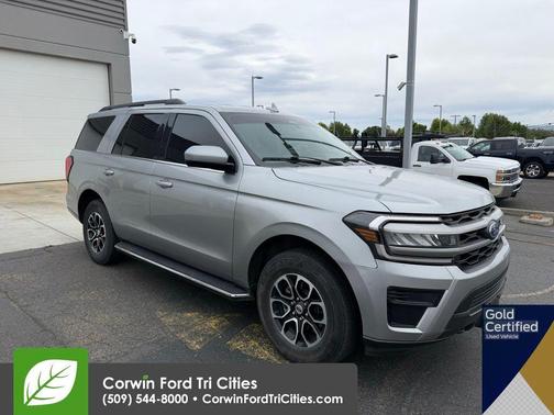 Iconic Silver Metallic 2022 Ford Expedition XLT