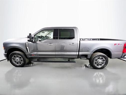 2025 Ford F-250 Platinum