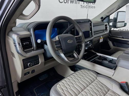 2025 Ford F-250 Platinum