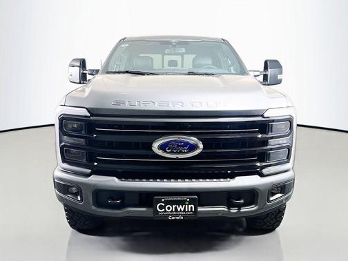 2025 Ford F-350 Platinum