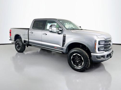 2025 Ford F-350 Platinum