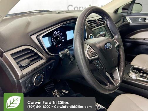 Rapid Red Metallic Tinted Clearcoat 2020 Ford Fusion SE