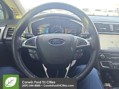 Rapid Red Metallic Tinted Clearcoat 2020 Ford Fusion SE