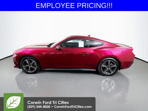 Molten Magenta Metallic Tri-coat 2025 Ford Mustang EcoBoost Premium