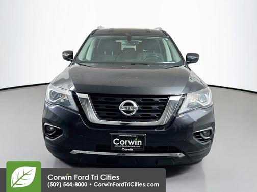 2018 Nissan Pathfinder SV