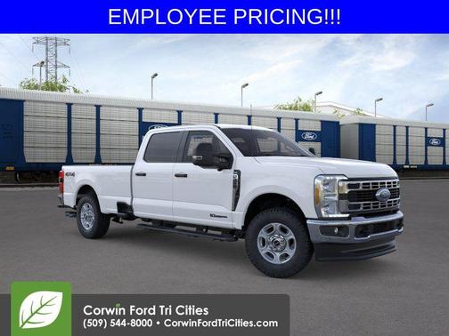 Oxford White 2026 Ford F-350 XLT