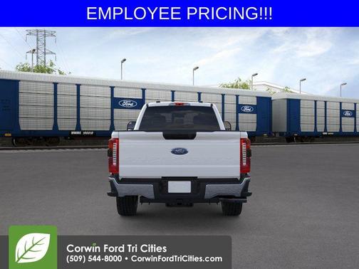 Oxford White 2026 Ford F-350 XLT