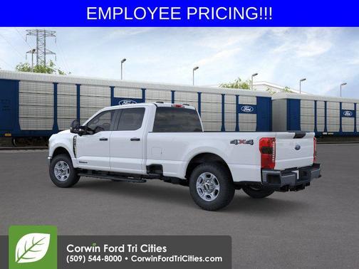 Oxford White 2026 Ford F-350 XLT