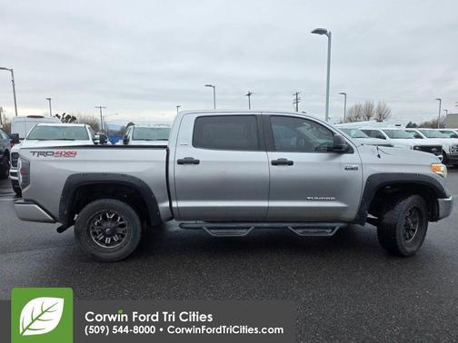 2015 Toyota Tundra SR5