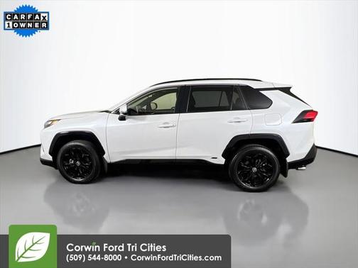 2024 Toyota RAV4 Hybrid SE