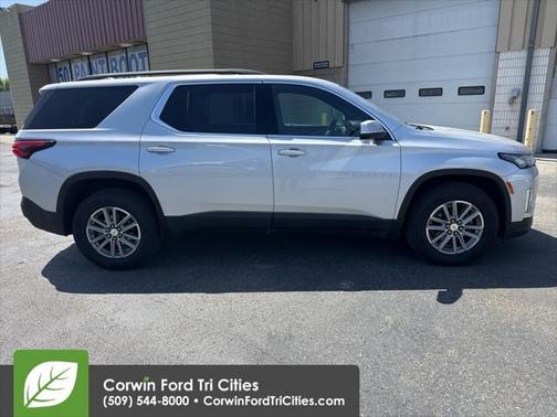 2022 Chevrolet Traverse LT Leather
