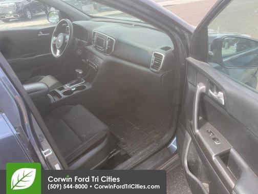 Pacific Blue 2018 Kia Sportage LX
