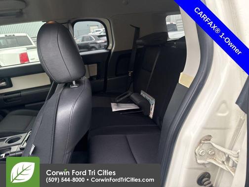 2012 Toyota FJ Cruiser Base