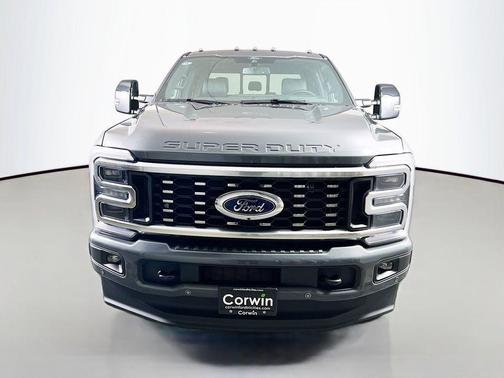 2026 Ford F-350 Platinum