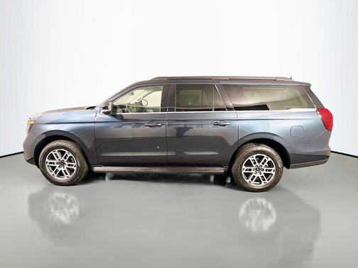 2025 Ford Expedition Max Active 4x4