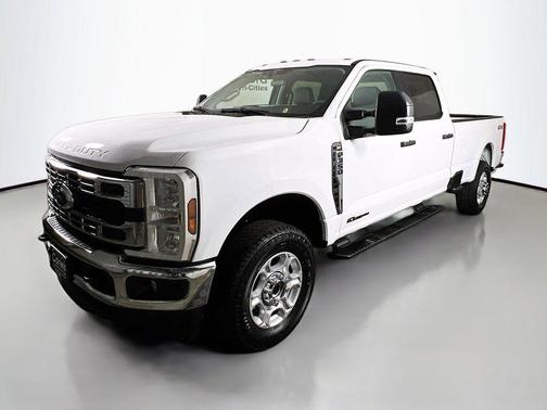 2026 Ford F-350 XLT
