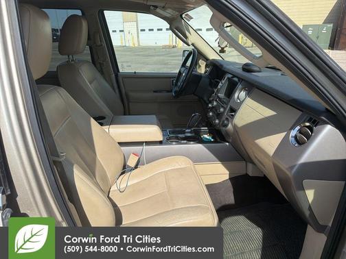 White Gold 2017 Ford Expedition EL Limited