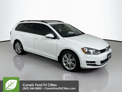 2015 Volkswagen Golf SportWagen TDI SE 4-Door