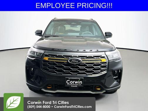 Agate Black Metallic 2026 Ford Explorer Tremor