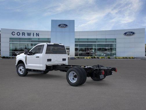 2025 Ford F-350 XL