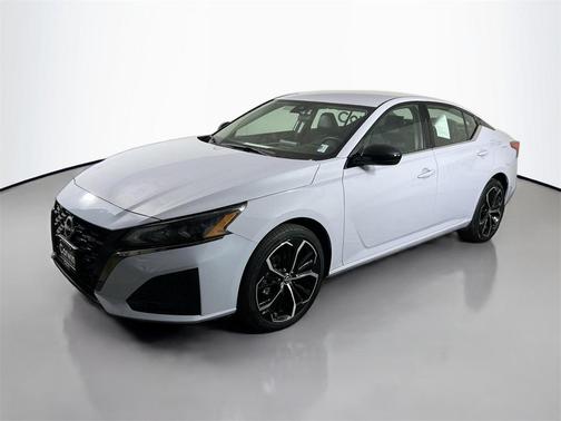 2024 Nissan Altima SR Intelligent AWD