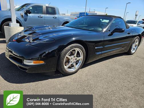 Smokin Asphalt 2004 Chevrolet Corvette Base