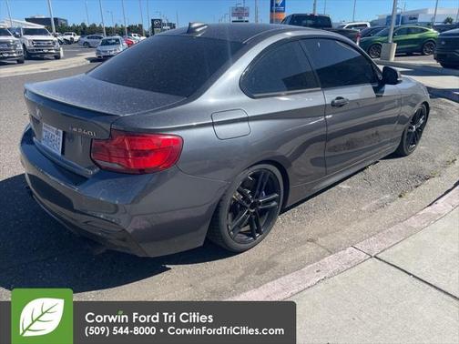 2018 BMW M240 i
