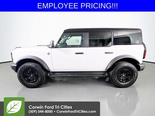 Oxford White 2026 Ford Bronco Outer Banks