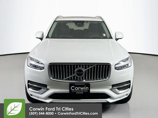 2024 Volvo XC90 B6 Ultimate Bright Theme 6-Seater