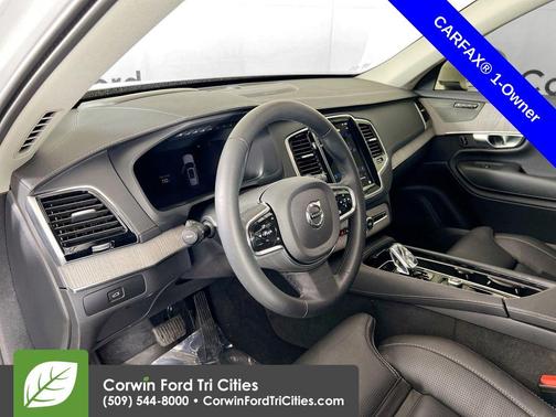 2024 Volvo XC90 B6 Ultimate Bright Theme 6-Seater