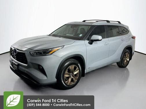 2023 Toyota Highlander Hybrid XLE