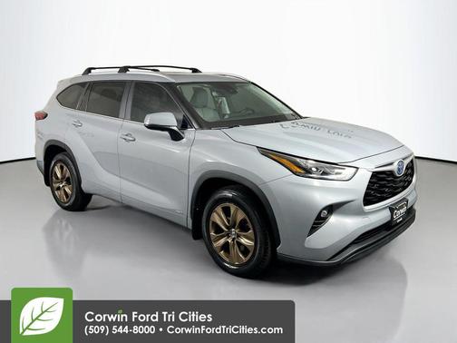 2023 Toyota Highlander Hybrid XLE