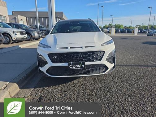 Lunar White 2022 Hyundai Kona N Base