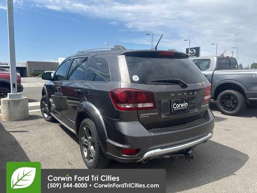 Granite Crystal Metallic Clearcoat 2015 Dodge Journey Crossroad
