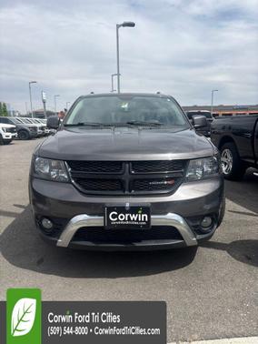 Granite Crystal Metallic Clearcoat 2015 Dodge Journey Crossroad