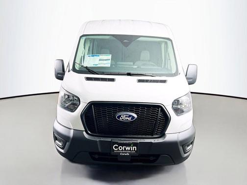 Oxford White 2026 Ford Transit-250 Base