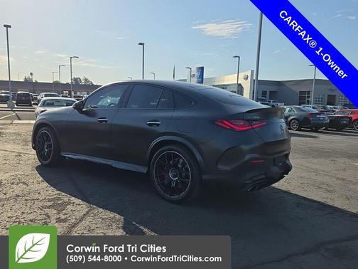 Black 2025 Mercedes-Benz GLC 300 Base