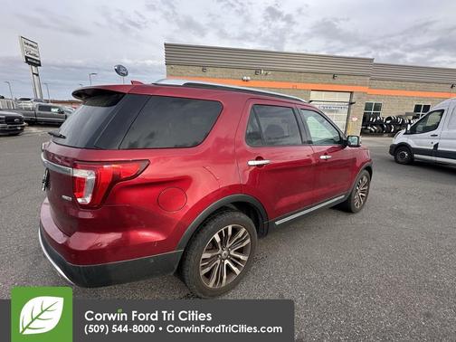 2017 Ford Explorer Platinum