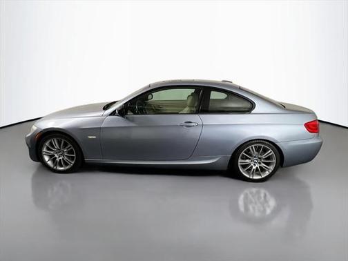 2011 BMW 335 335i