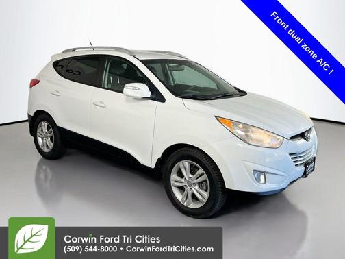 Cotton White 2013 Hyundai TUCSON Limited